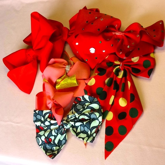 FINAL SALE PRICE 7 Piece Lot of Hair Clips/Bows - Picture 1 of 7